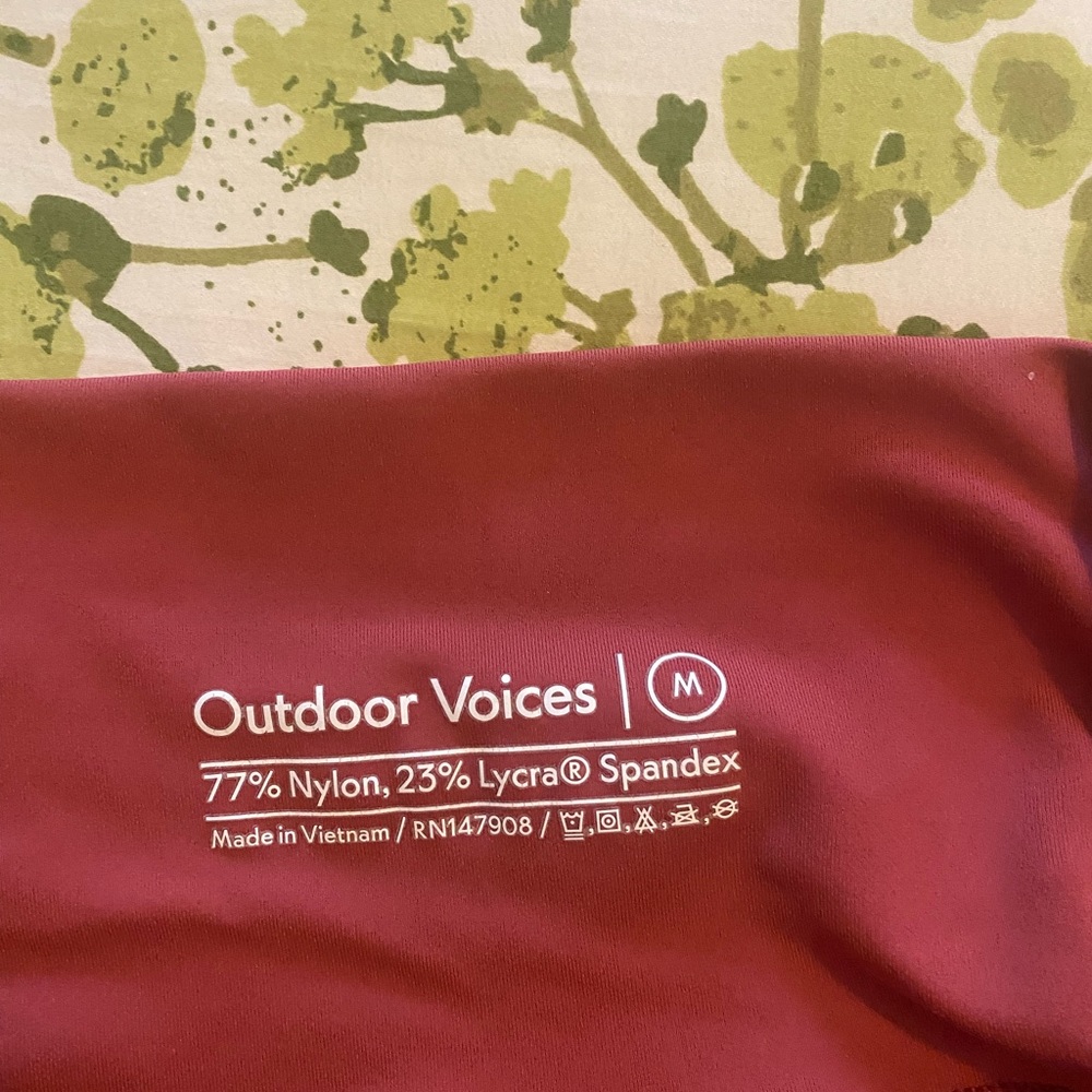 Outdoor Voices Set - Picture 4 of 5
